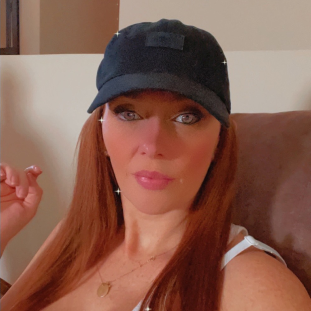 Meet your Posher, Keri